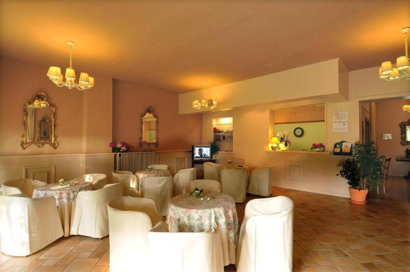 La Quiete Park Hotel Манерба-дель-Гарда Экстерьер фото